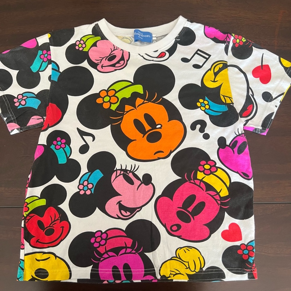 Tokyo exclusive Disney Minnie Mouse t shirt